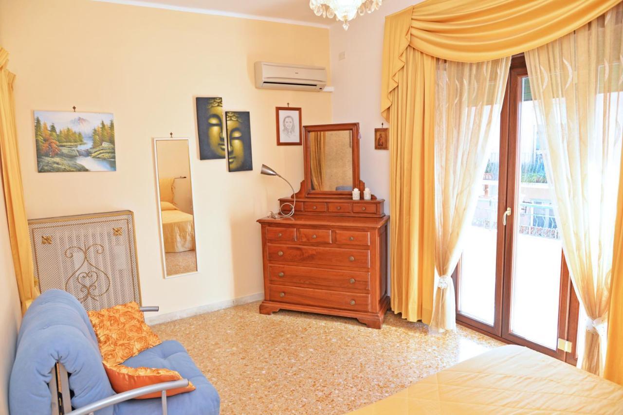 Friendly House Rome Villa Buitenkant foto